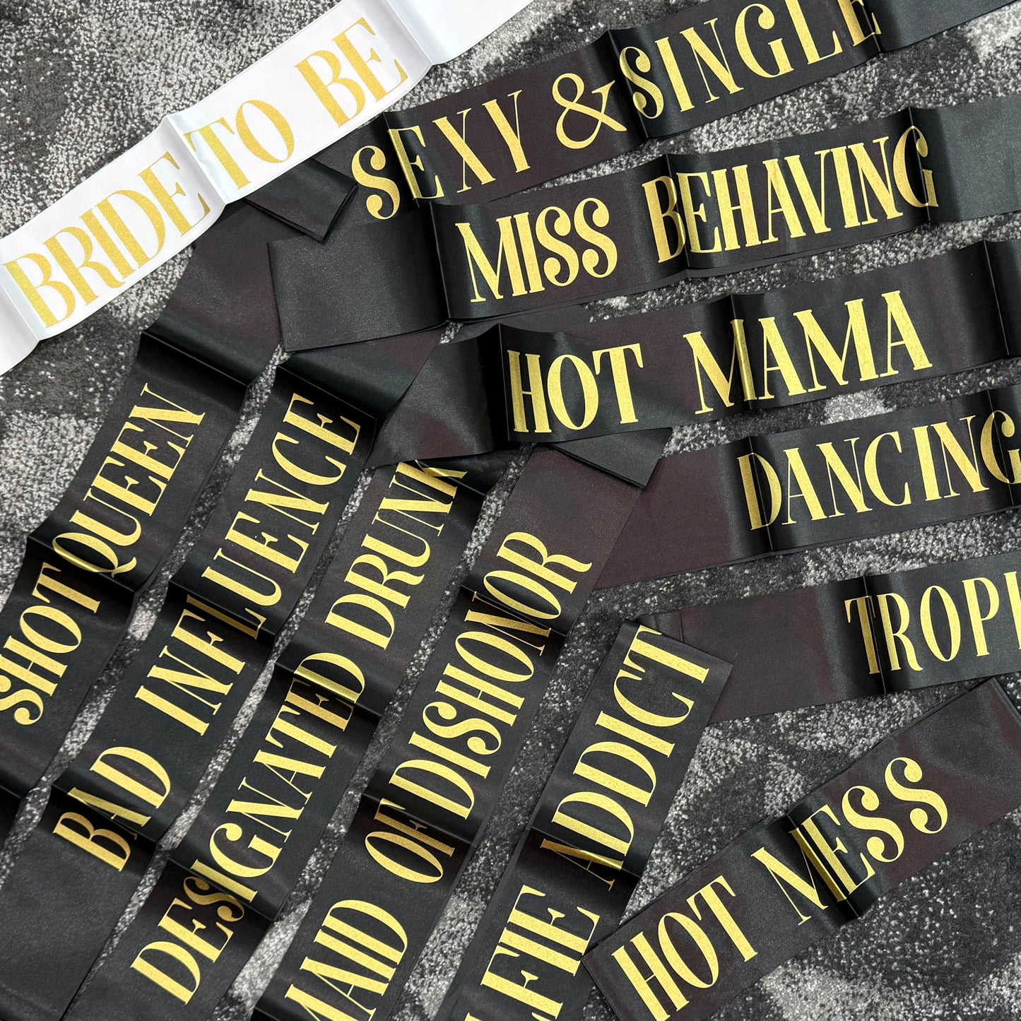BLACKBOX Bride and Funny Team Bride 12 Pack Belts