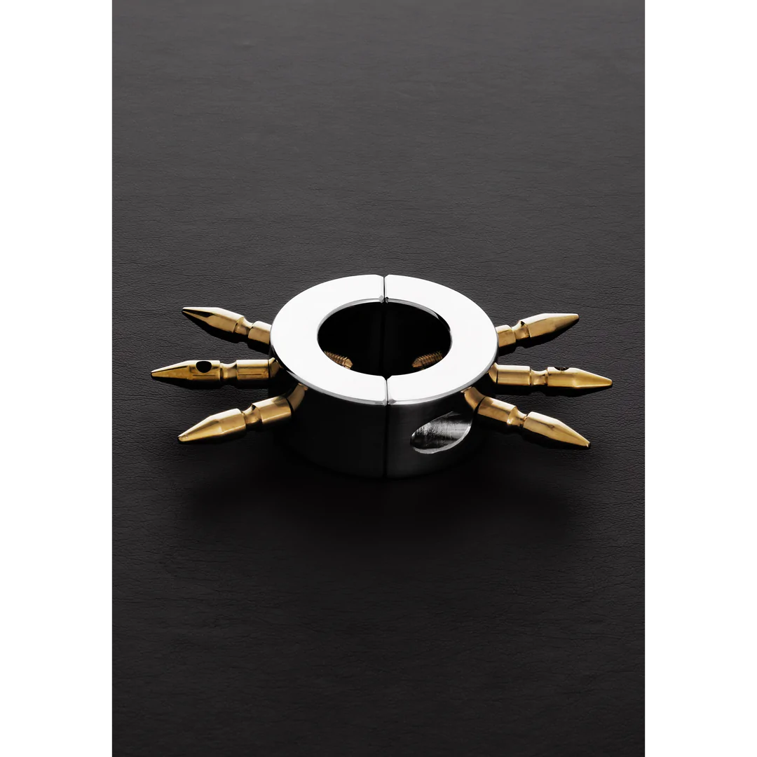 STEELBYSHOTS Ball Stretcher with Spikes