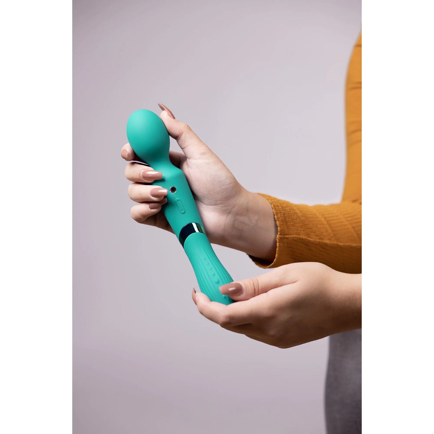 LOVELINE Double-Sided Vibrating Wand - Green Gable